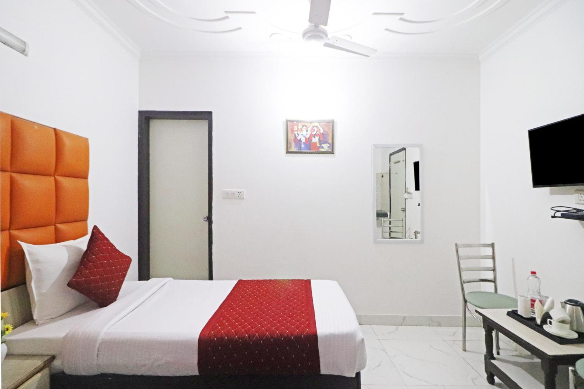 Clink Airport Stay -New Delhi Bagian luar foto