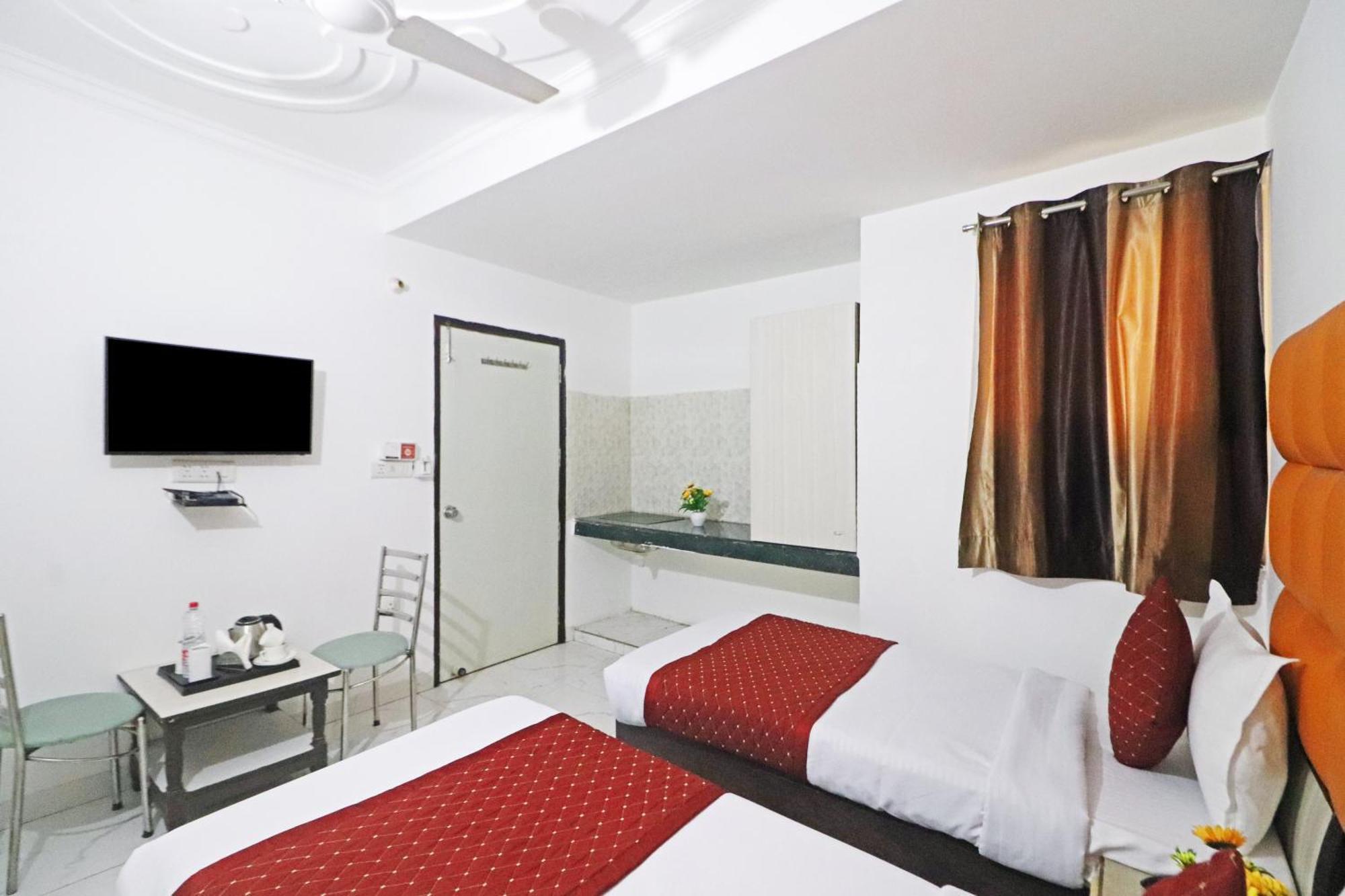 Clink Airport Stay -New Delhi Bagian luar foto